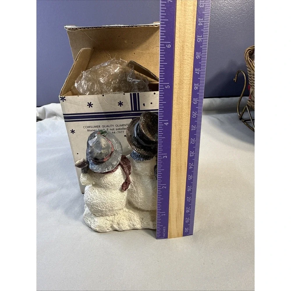Vintage Snowman Serenade Figurine Item No. 668 Christmas Holiday Decor Orig Box